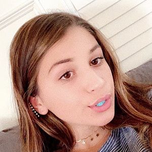 Meet your Posher, Leah